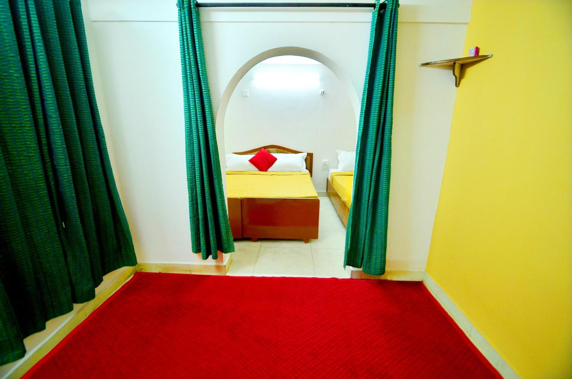 Estay Sk Residency Udagamandalam Exterior photo